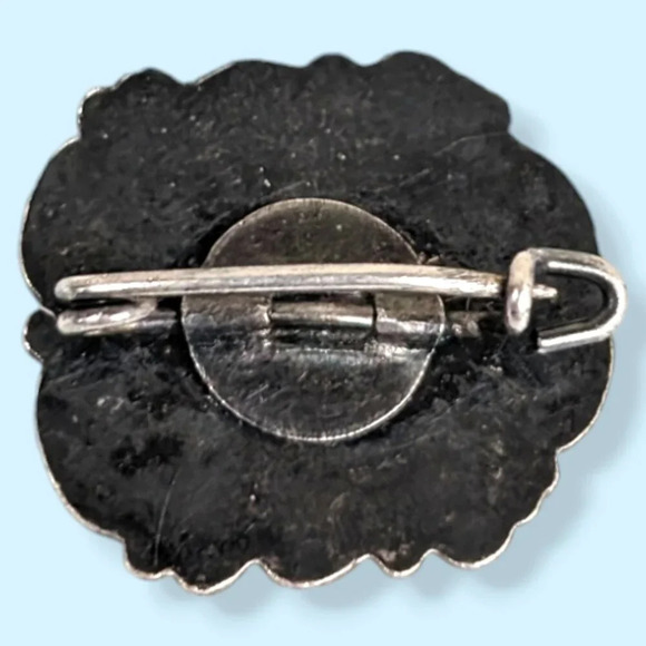 Vintage Metz Crest Brooch - Picture 4 of 5